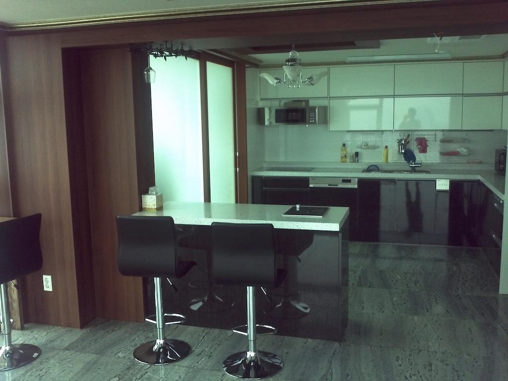 Aj House Hostel Μπουσάν Εξωτερικό φωτογραφία
