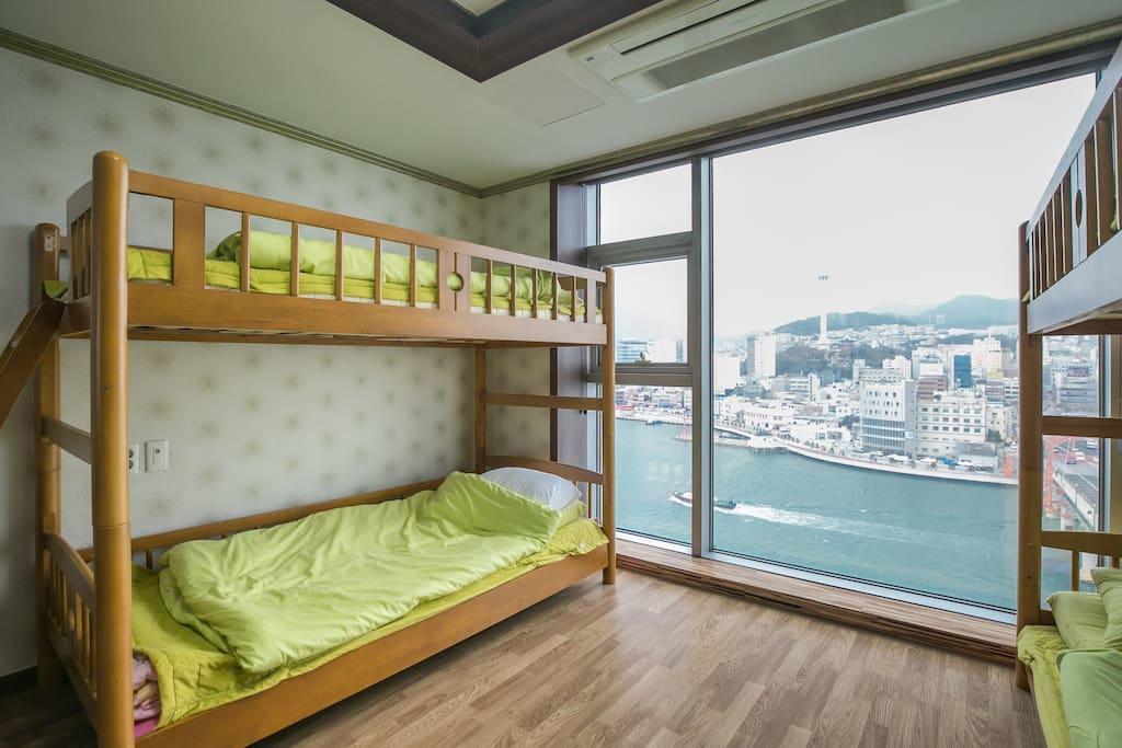 Aj House Hostel Μπουσάν Εξωτερικό φωτογραφία